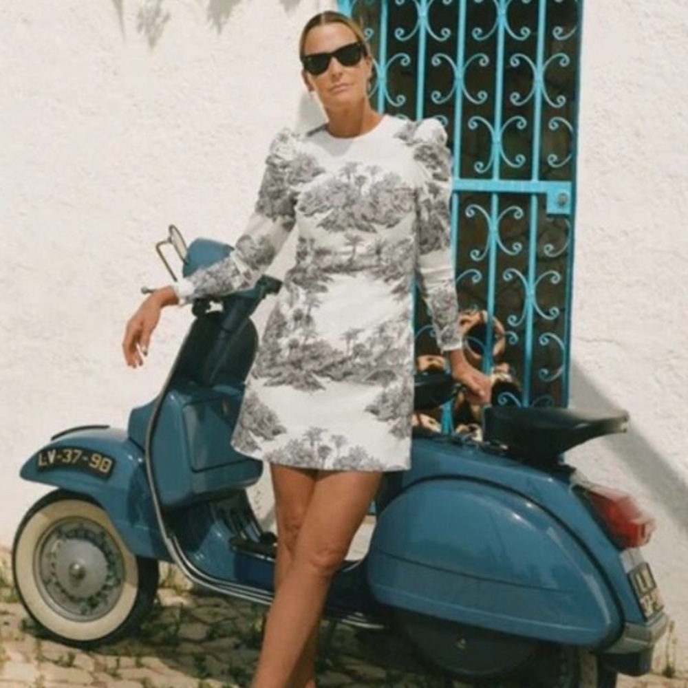TUCKERNUCK X India Hicks Long Sleeve Dress